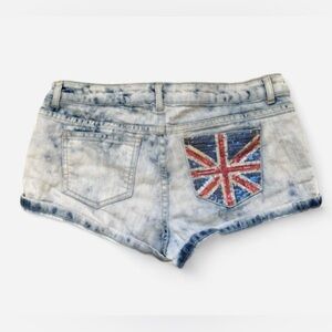 Y2k Low Rise Micro Mini Light Wash Denim Shorts with Union Jack Sequin Flag